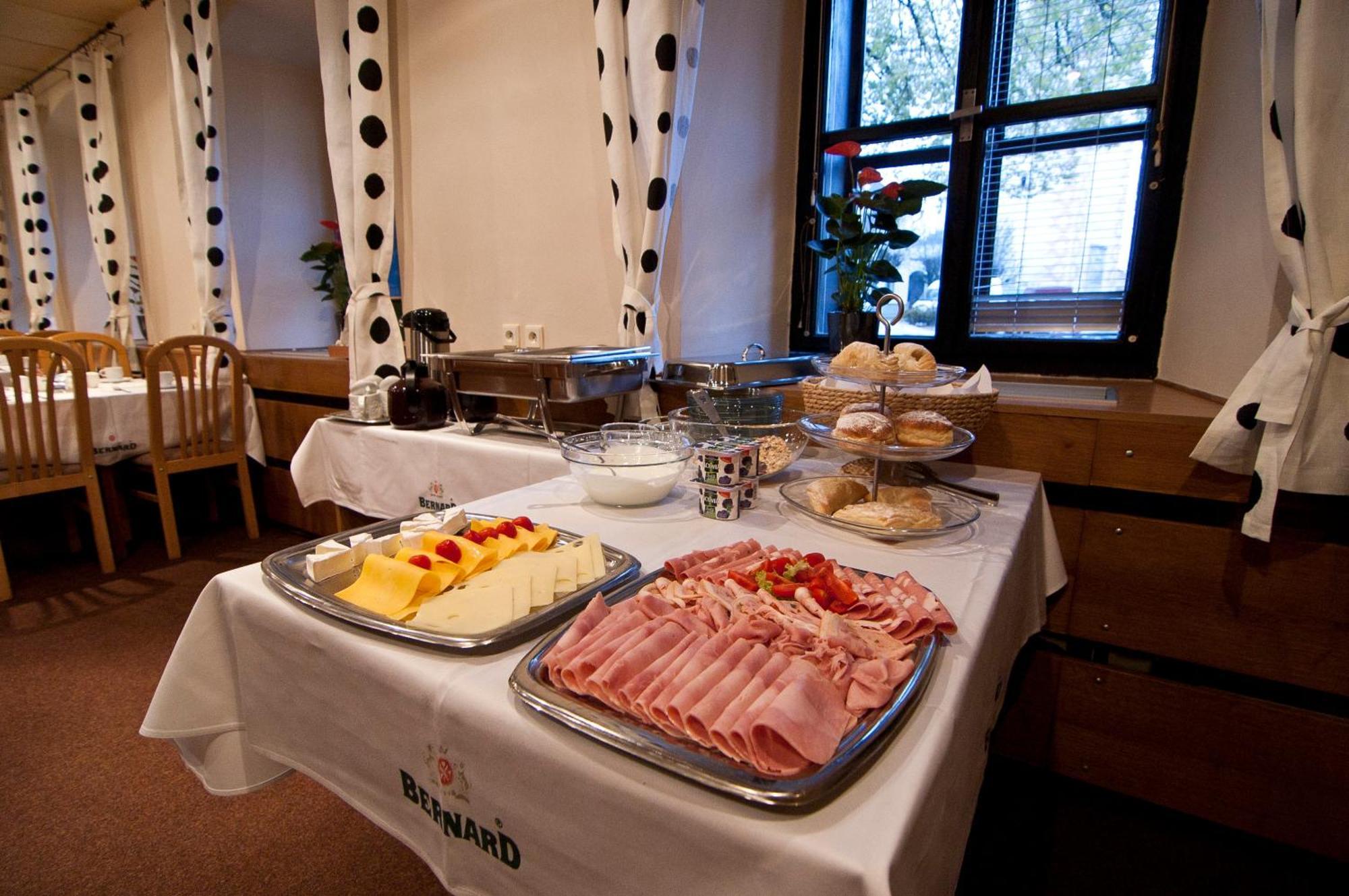 Hotel U Apostola Jevíčko
